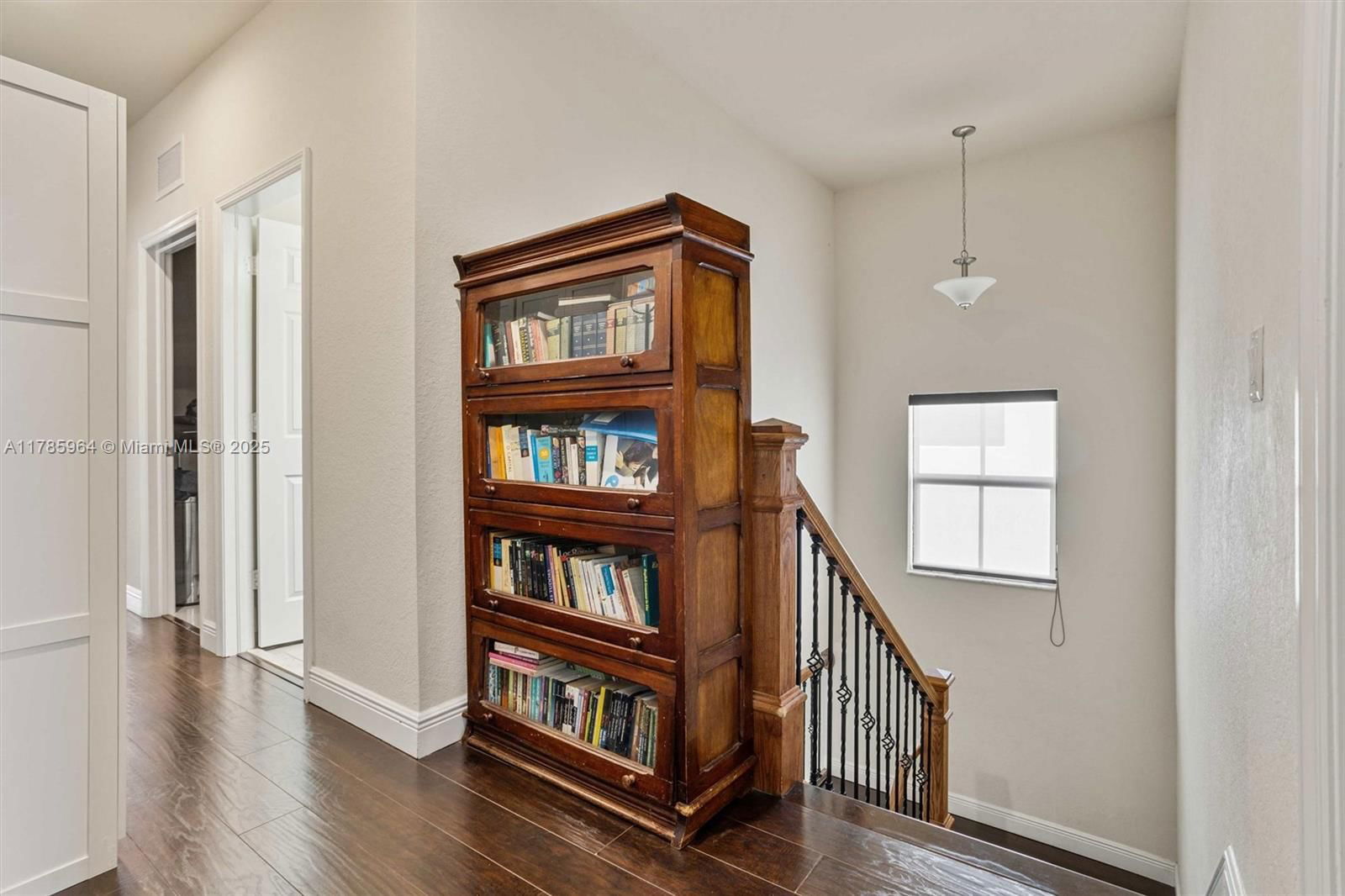 Real estate property located at 10075 86th Ter, Miami-dade, Isles At Grand Bay, Doral, FL