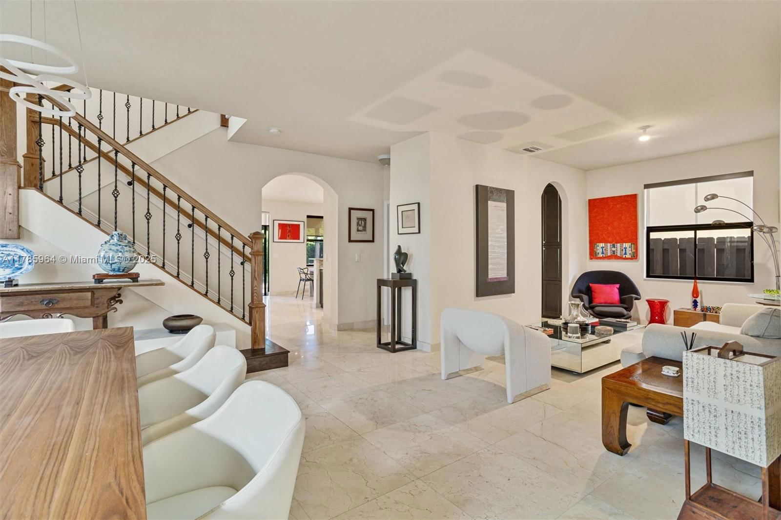 Real estate property located at 10075 86th Ter, Miami-dade, Isles At Grand Bay, Doral, FL