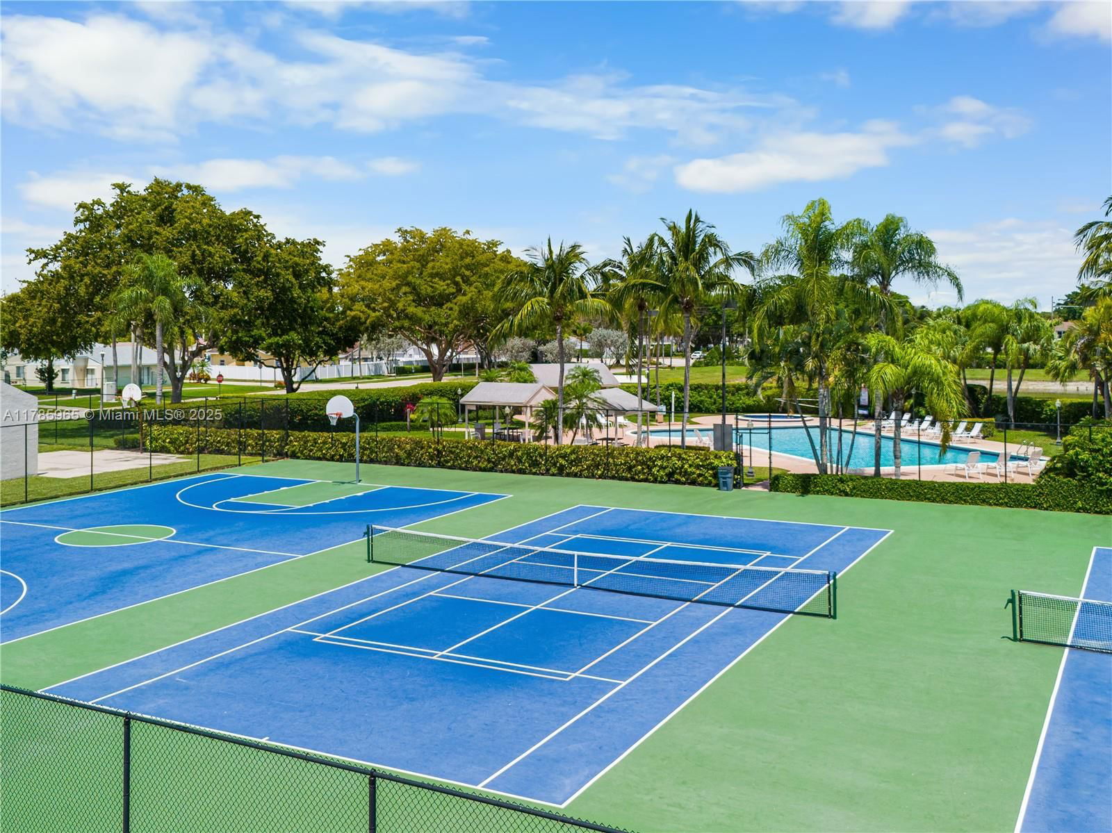 Real estate property located at 8377 Summer Field Pl, Palm Beach, Country Park At Boca Rato, Boca Raton, FL