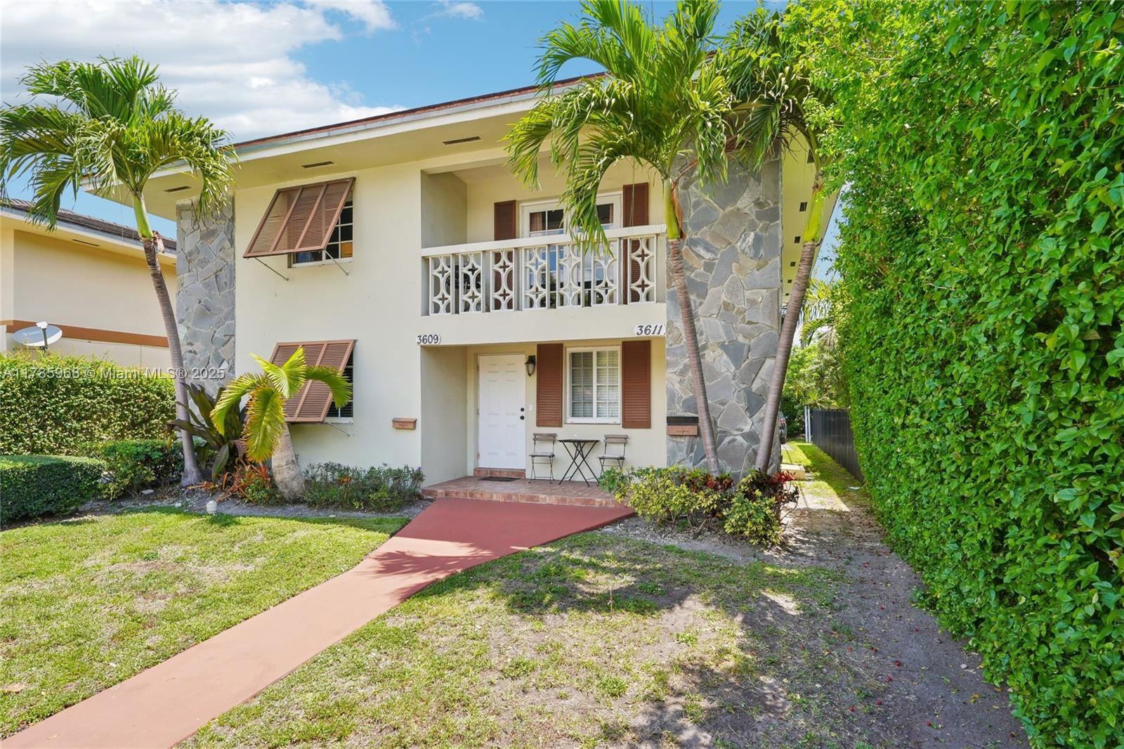Real estate property located at 3609 Le Jeune Rd, Miami-dade, Coconut Gr Sec 1 C Gab, Coral Gables, FL