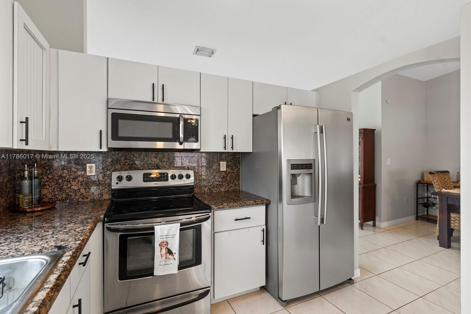 Real estate property located at 16800 143rd Ct, Miami-dade, Richmond Homes 1st Addn, Miami, FL