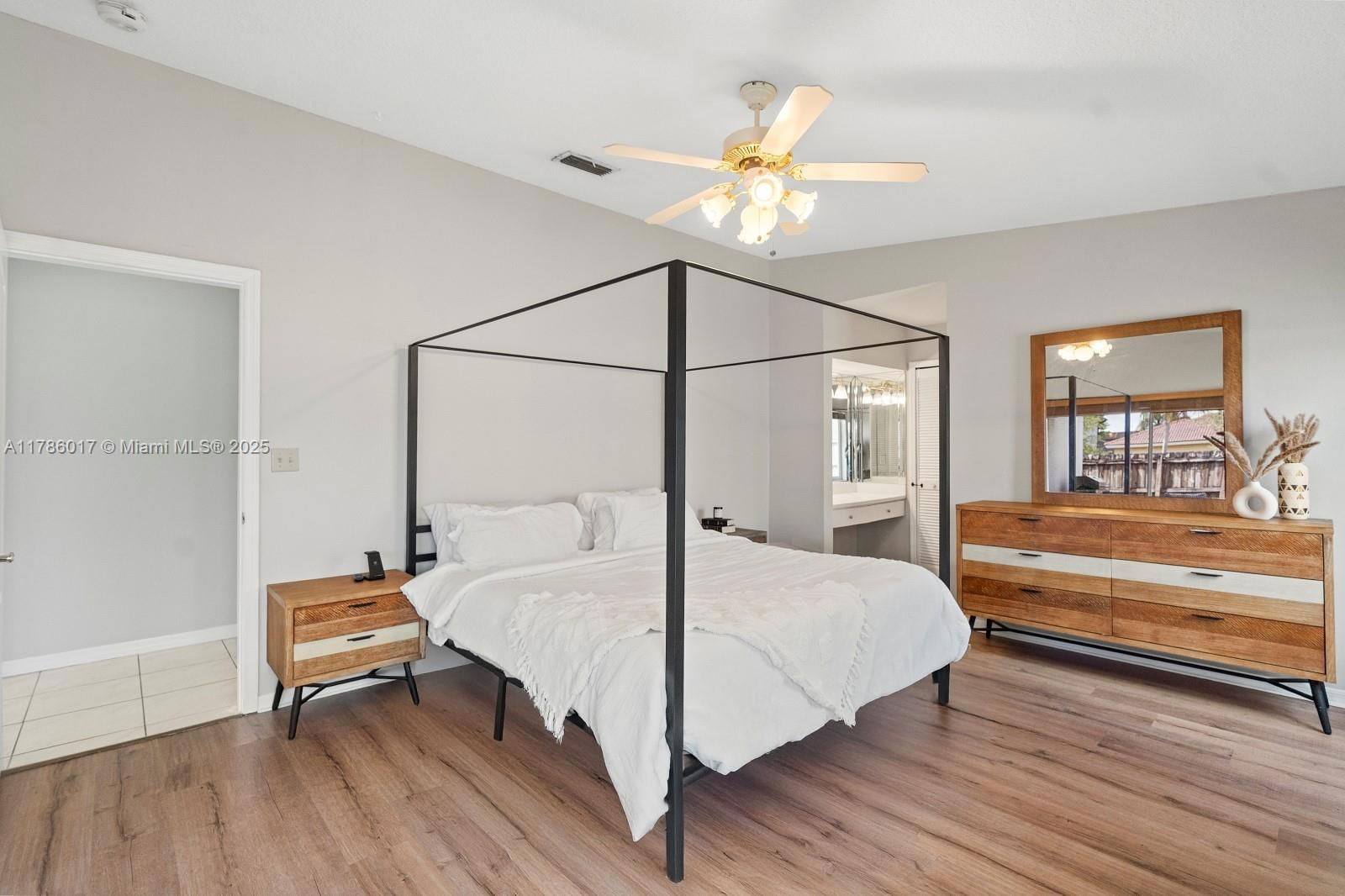Real estate property located at 16800 143rd Ct, Miami-dade, Richmond Homes 1st Addn, Miami, FL