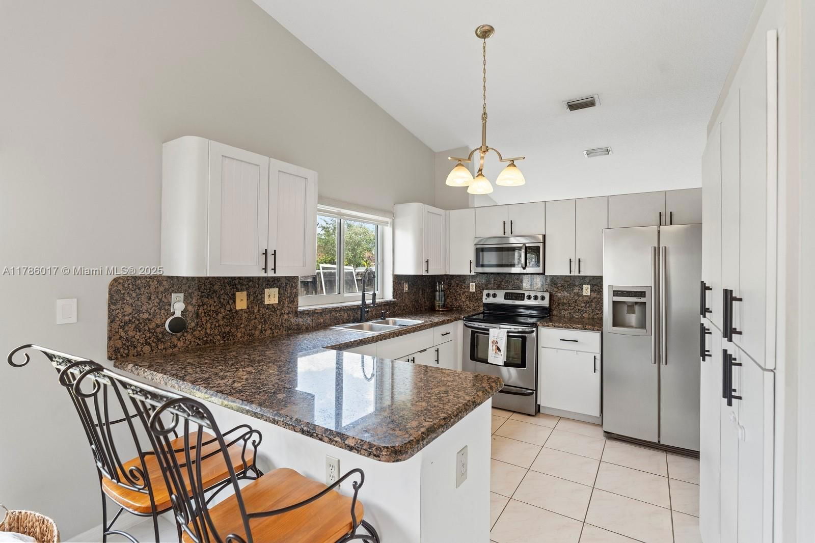 Real estate property located at 16800 143rd Ct, Miami-dade, Richmond Homes 1st Addn, Miami, FL