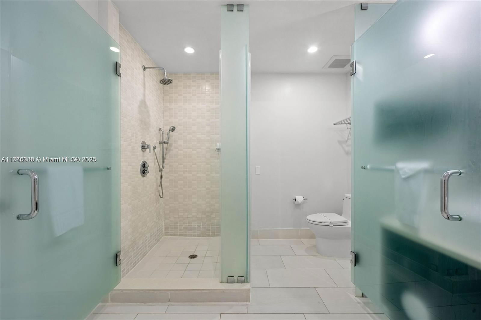 Real estate property located at 5300 87th Ave #115, Miami-dade, The Blue A Resort Hotel C, Doral, FL