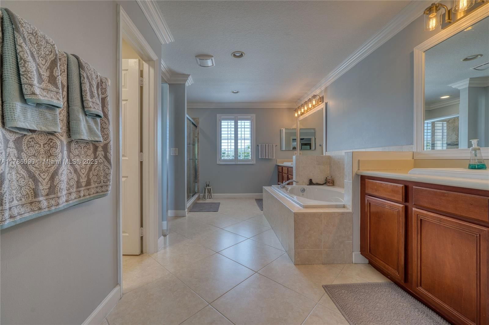 Real estate property located at 1454 Newhaven Point Ln, Palm Beach, Stonehaven Pud 3, West Palm Beach, FL