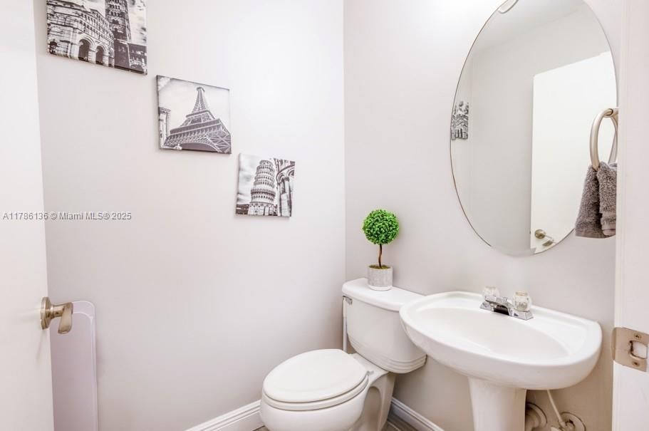 Real estate property located at 17718 139th Ct, Miami-dade, Weitzer Serena Lakes Town, Miami, FL