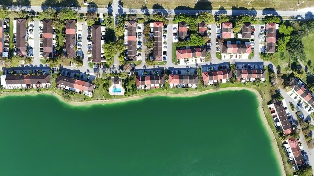 Real estate property located at 17718 139th Ct, Miami-dade, Weitzer Serena Lakes Town, Miami, FL