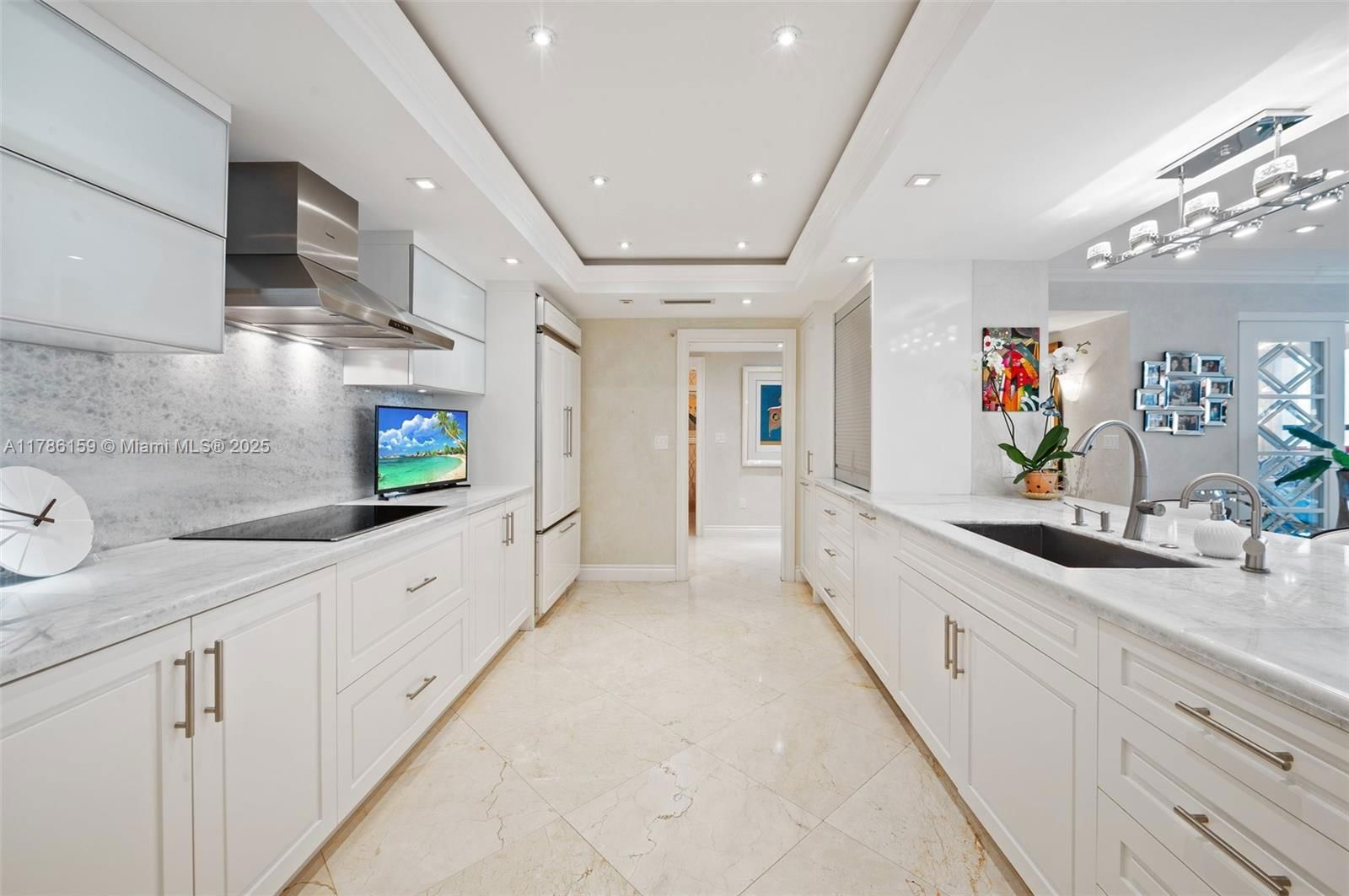 Real estate property located at 10205 Collins Ave #404, Miami-dade, Kenilworth Condo, Bal Harbour, FL