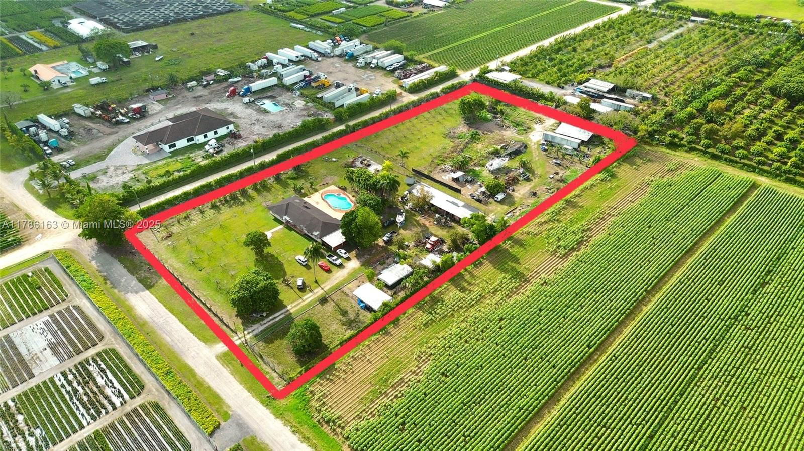 Real estate property located at 21400 224th St, Miami-dade, N/a, Miami, FL
