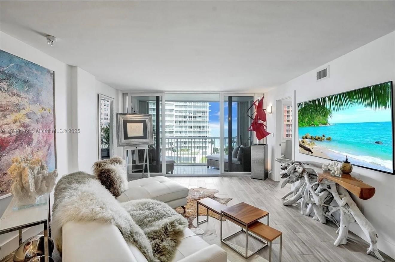 Real estate property located at 2200 33rd Ave #10F, Broward, White Egret Condo, Fort Lauderdale, FL