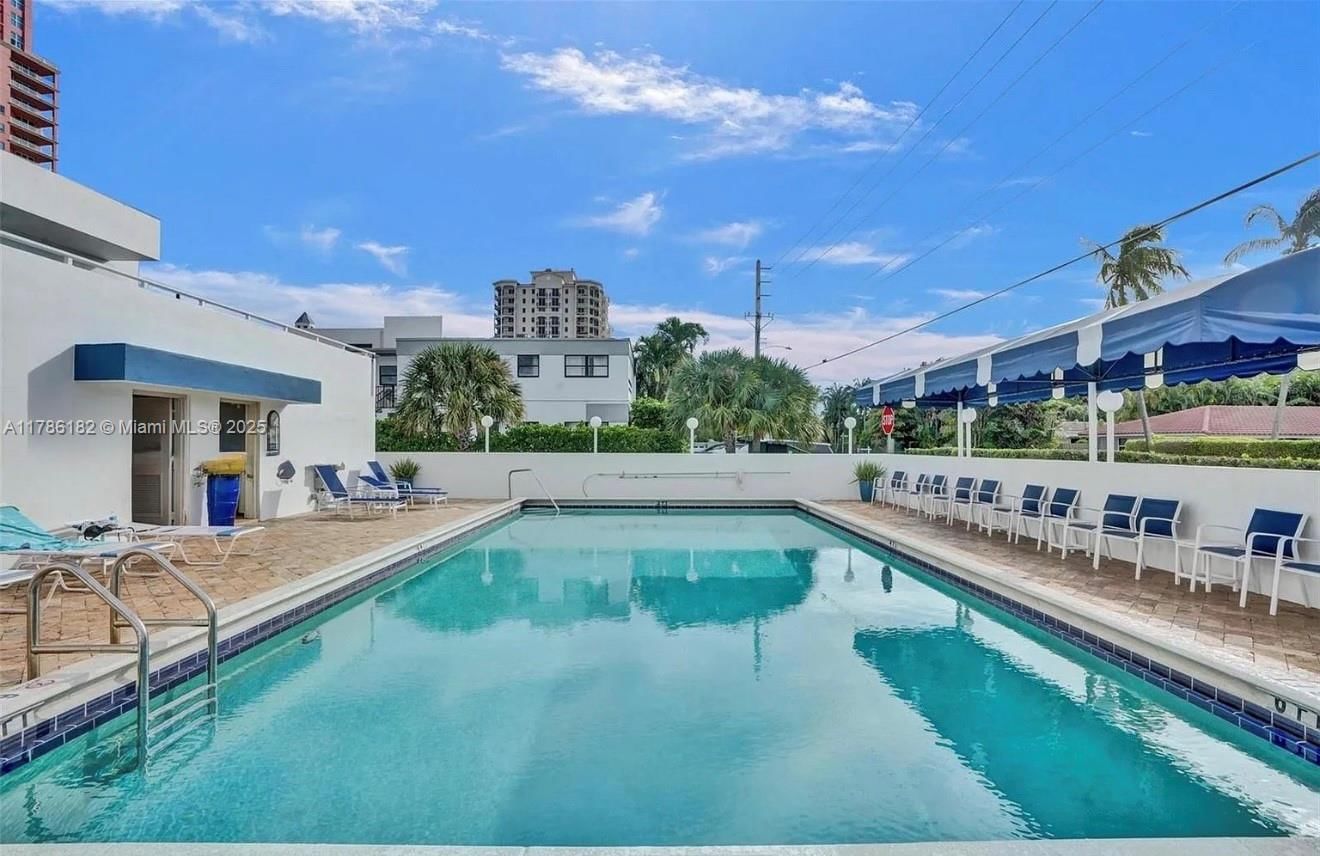 Real estate property located at 2200 33rd Ave #10F, Broward, White Egret Condo, Fort Lauderdale, FL