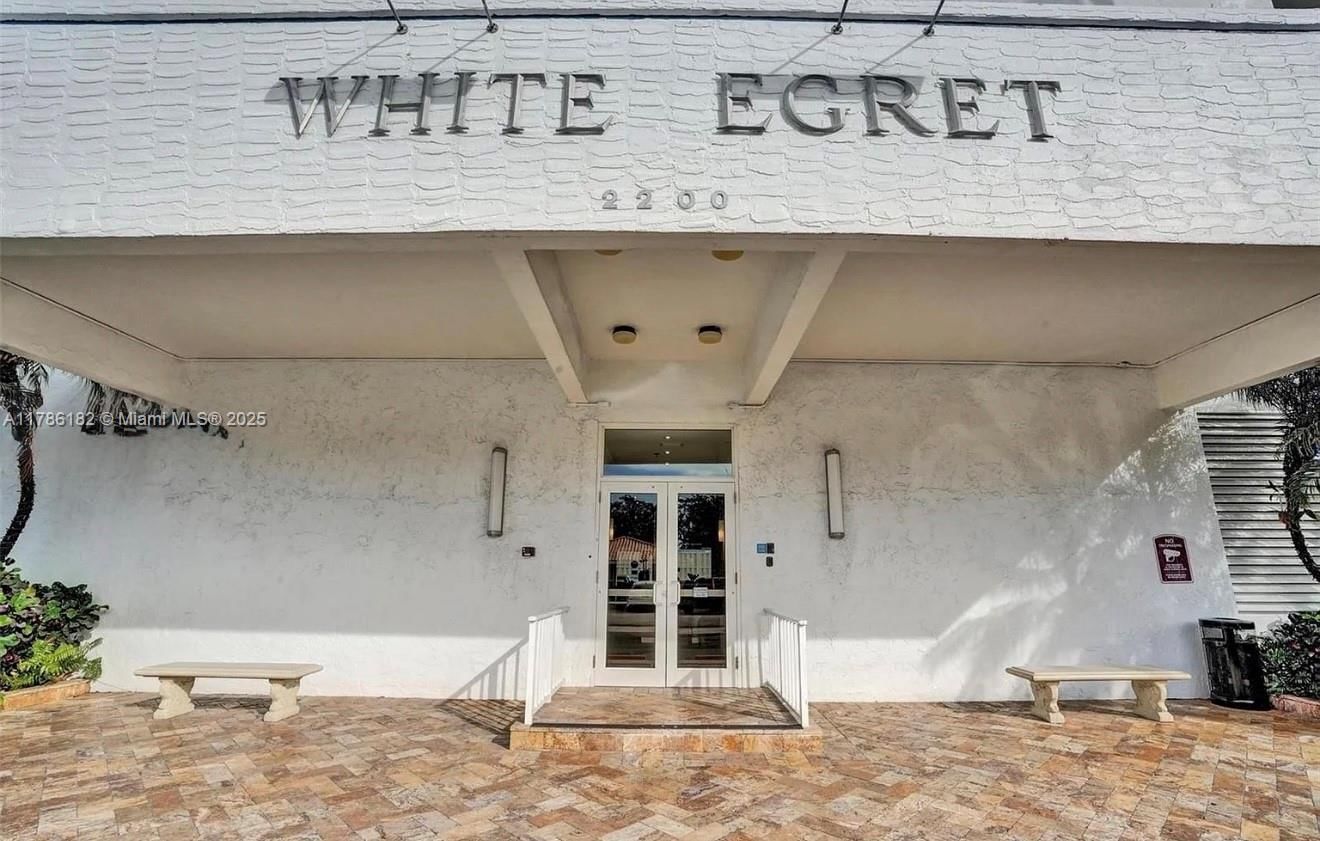Real estate property located at 2200 33rd Ave #10F, Broward, White Egret Condo, Fort Lauderdale, FL