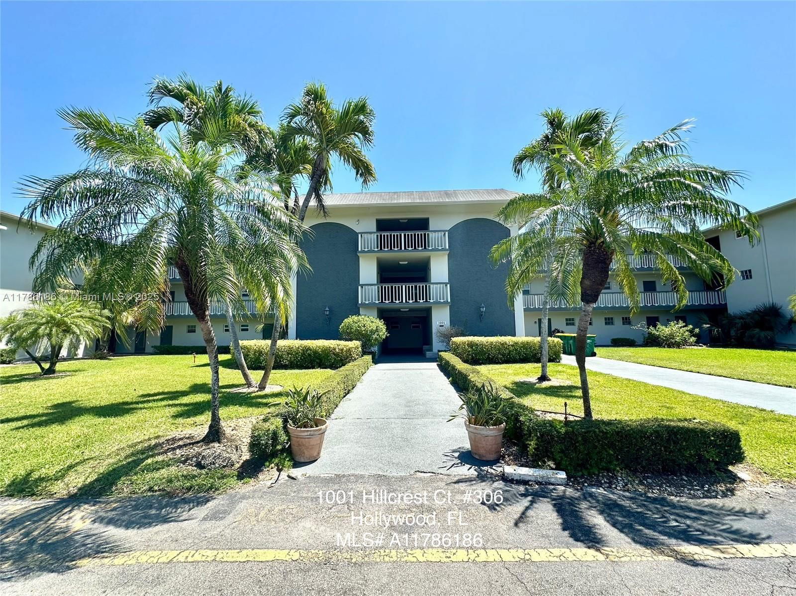 Real estate property located at 1001 Hillcrest Ct #306, Broward, Hillcrest Country Club Apt, Hollywood, FL