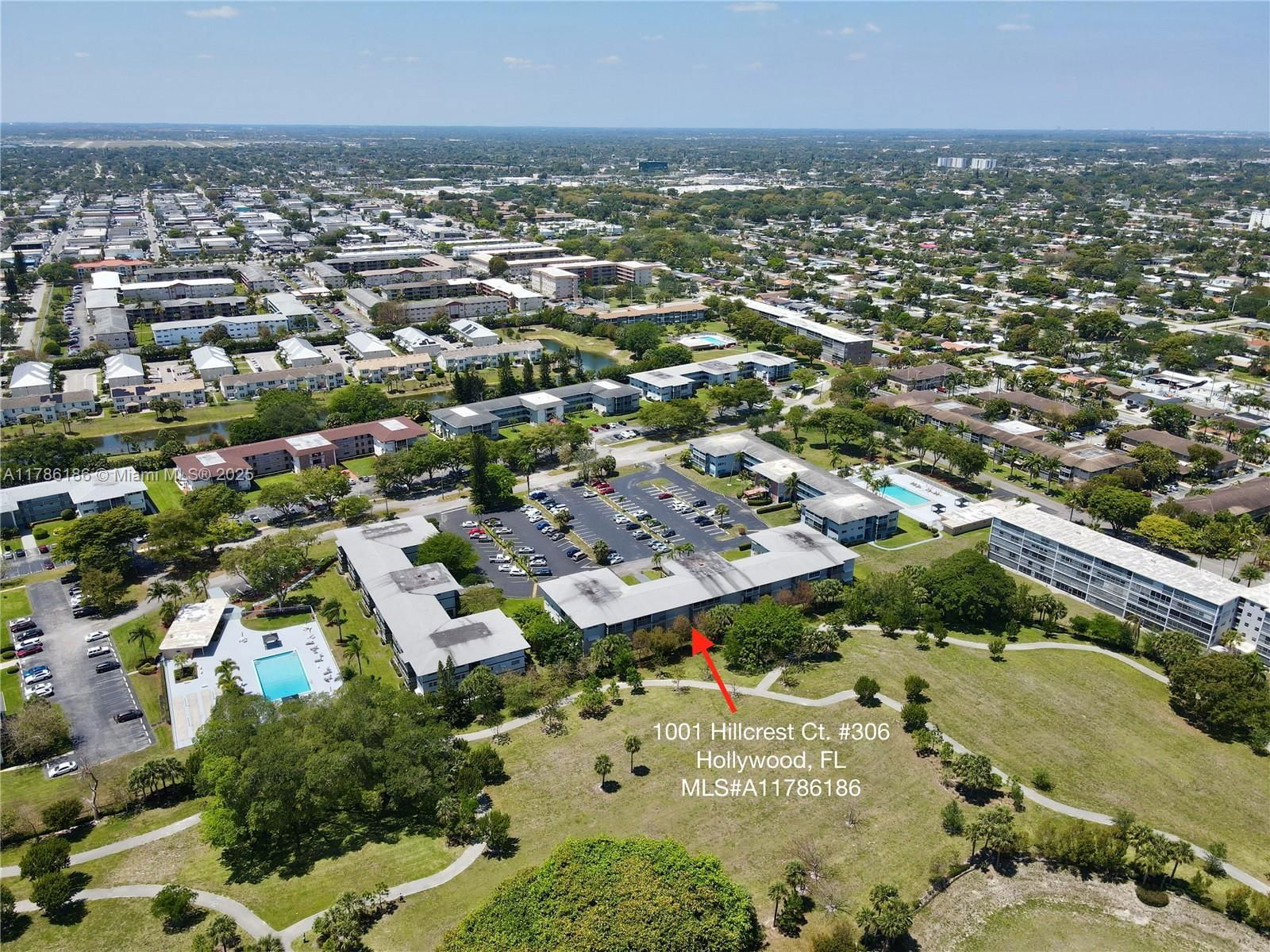 Real estate property located at 1001 Hillcrest Ct #306, Broward, Hillcrest Country Club Apt, Hollywood, FL