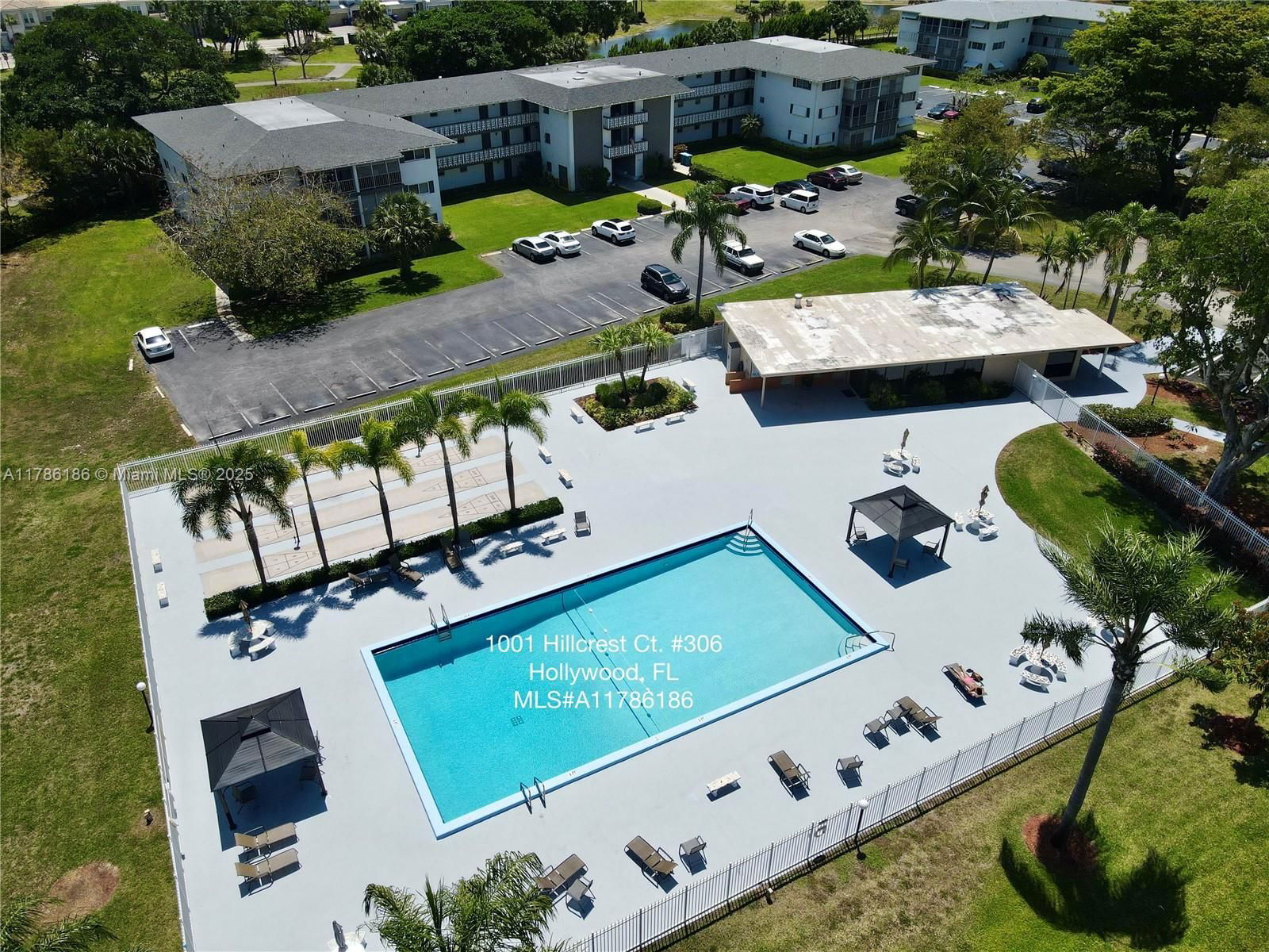 Real estate property located at 1001 Hillcrest Ct #306, Broward, Hillcrest Country Club Apt, Hollywood, FL