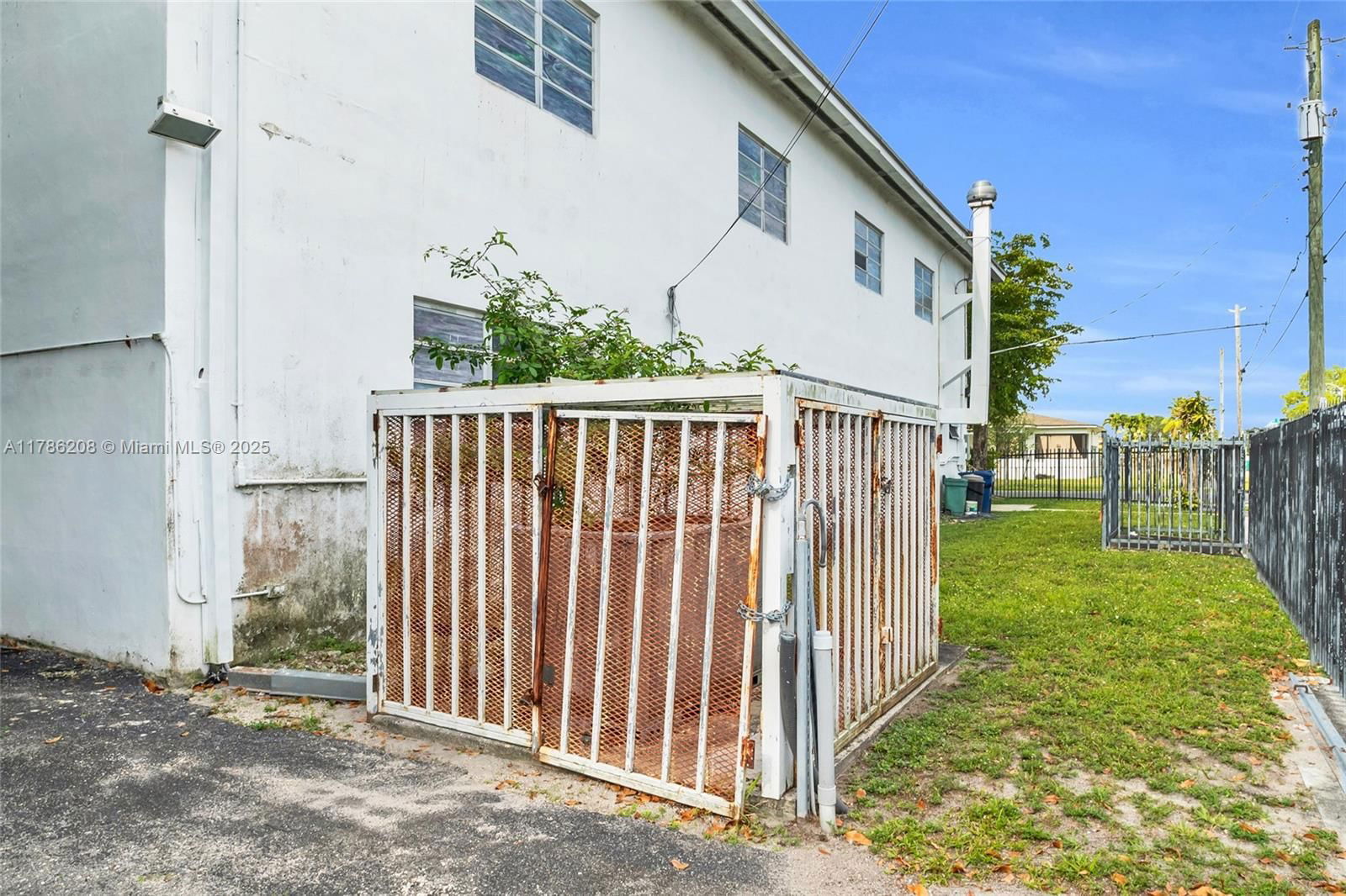Real estate property located at 6891 13th Ave, Miami-dade, Miami, FL