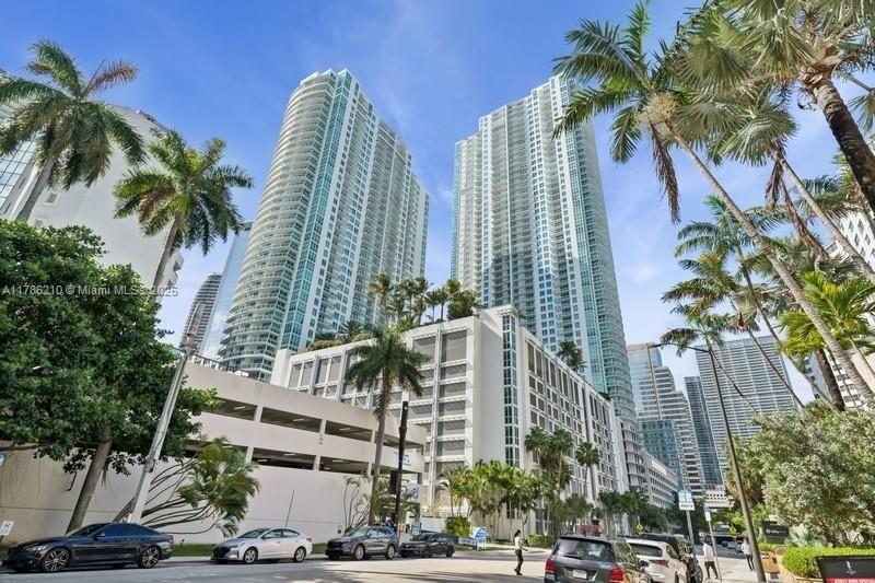 Real estate property located at 950 Brickell Bay Dr #4606, Miami-dade, The Plaza 851 Brickell Co, Miami, FL