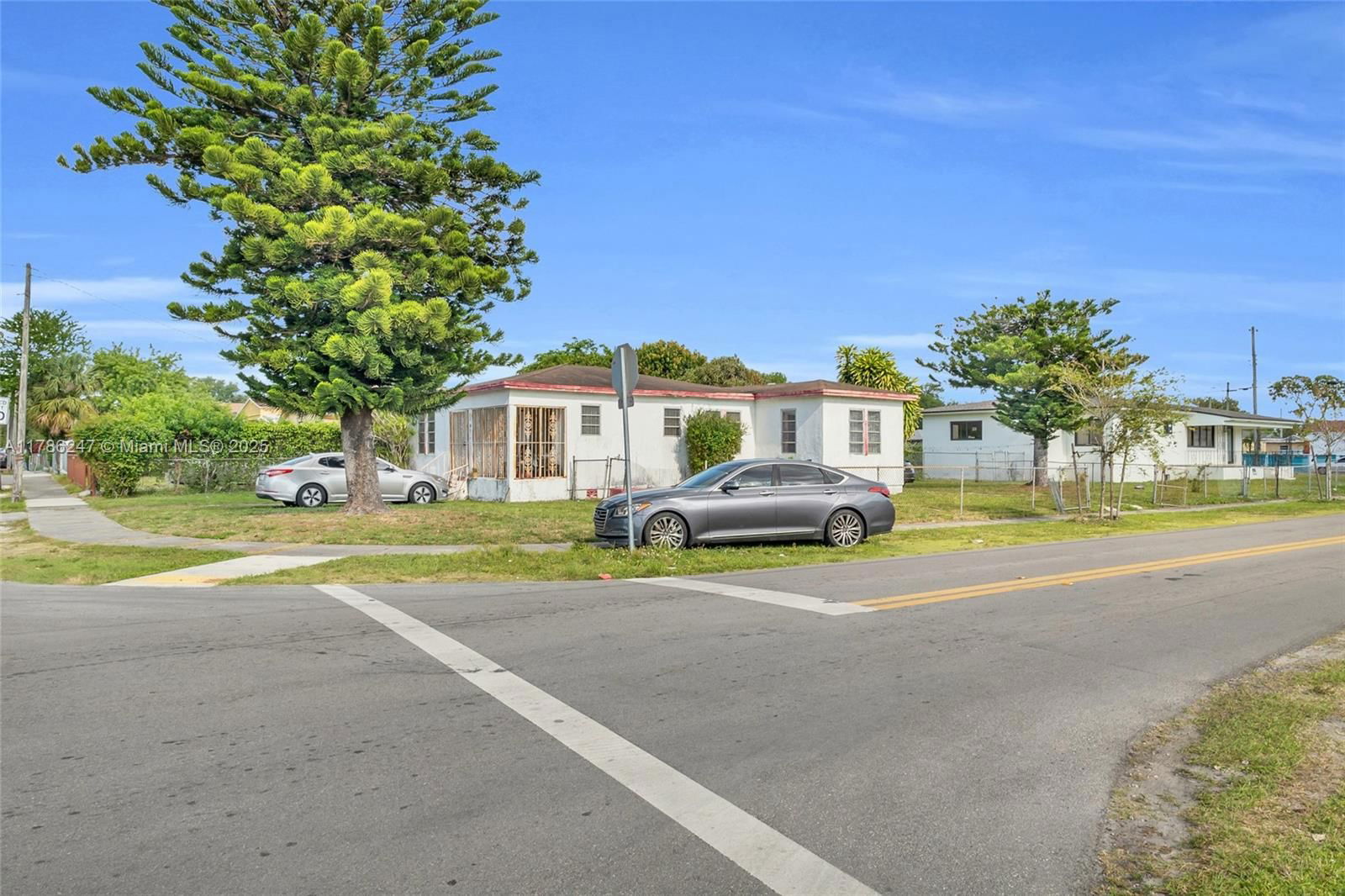 Real estate property located at 1301 68th Ter, Miami-dade, Liberty City Homesites, Miami, FL