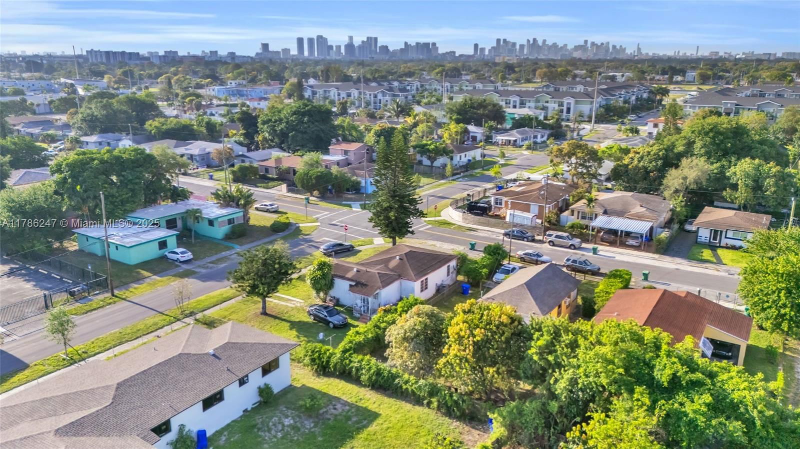 Real estate property located at 1301 68th Ter, Miami-dade, Liberty City Homesites, Miami, FL