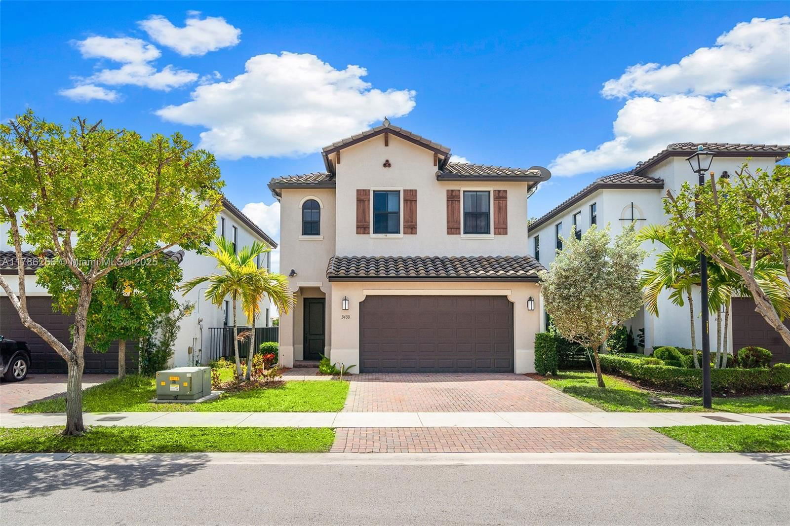 Real estate property located at 3430 97th Pl, Miami-dade, Bonterra, Hialeah, FL