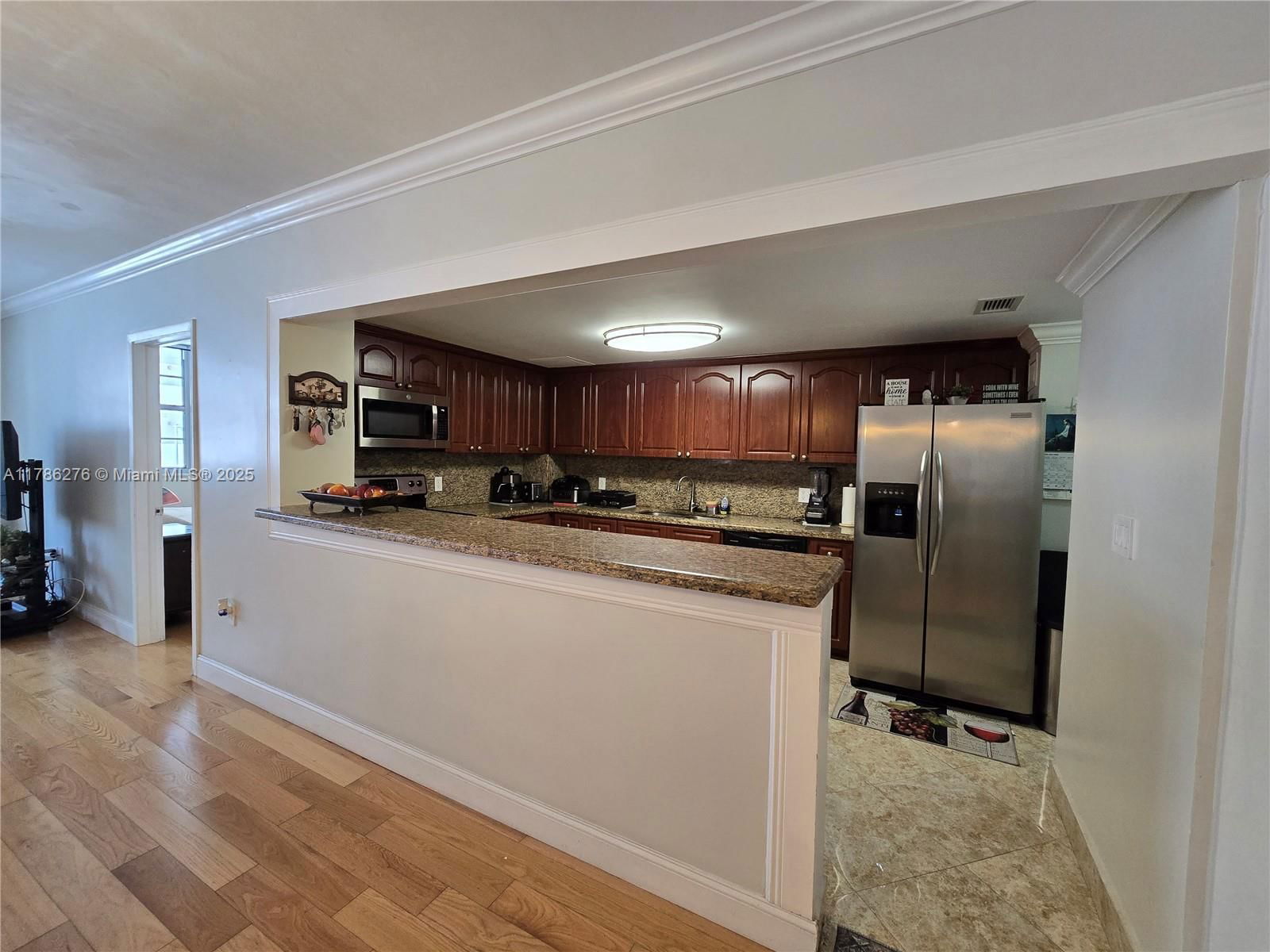 Real estate property located at 5825 Collins Ave #2D, Miami-dade, Corinthian Condo, Miami Beach, FL