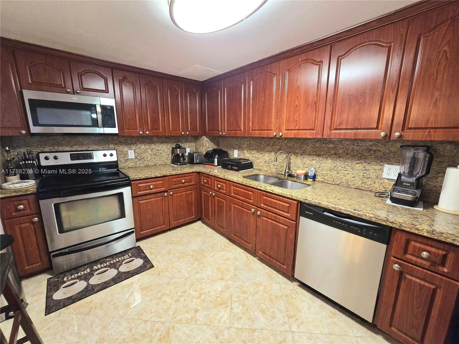Real estate property located at 5825 Collins Ave #2D, Miami-dade, Corinthian Condo, Miami Beach, FL