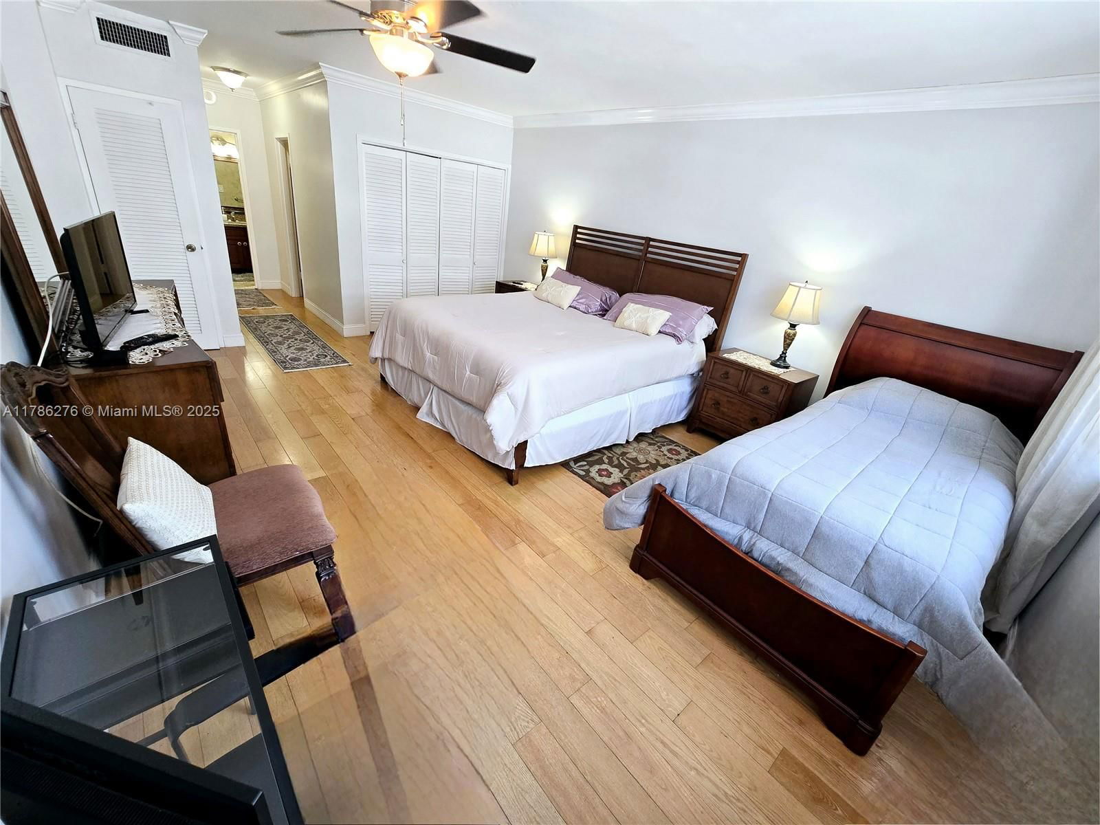 Real estate property located at 5825 Collins Ave #2D, Miami-dade, Corinthian Condo, Miami Beach, FL