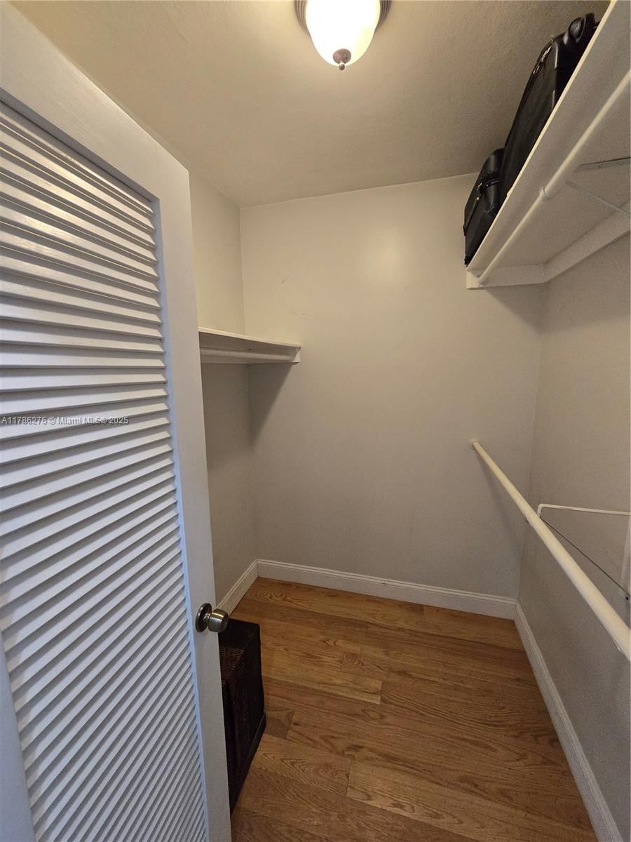 Real estate property located at 5825 Collins Ave #2D, Miami-dade, Corinthian Condo, Miami Beach, FL