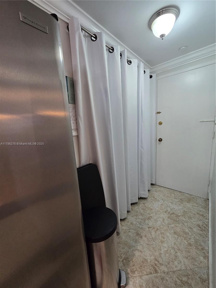 Real estate property located at 5825 Collins Ave #2D, Miami-dade, Corinthian Condo, Miami Beach, FL