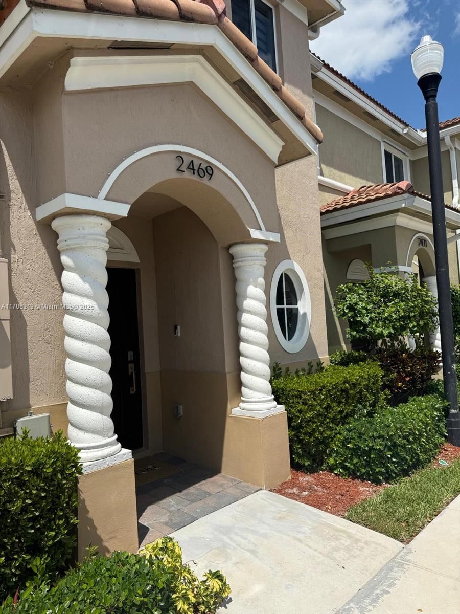 Real estate property located at 2469 10th St, Miami-dade, Towns At Seascape, Homestead, FL