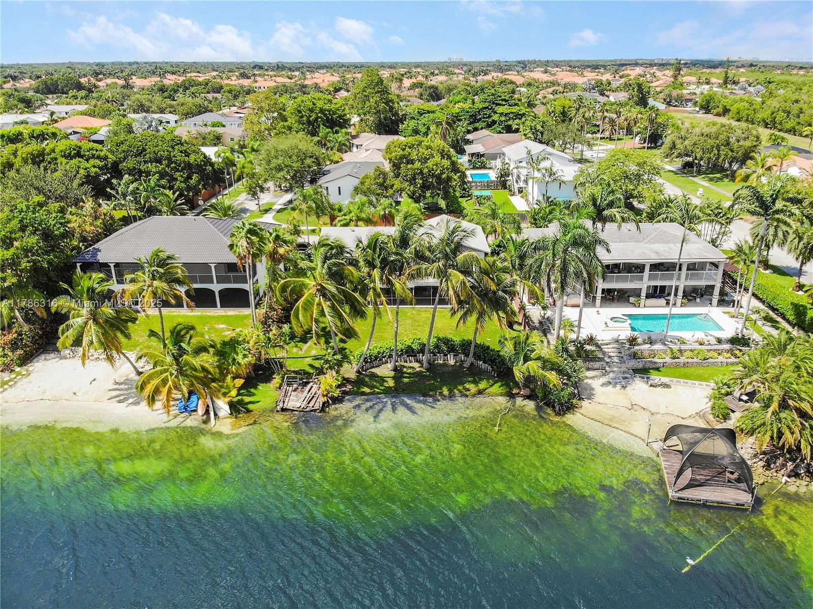 Real estate property located at 7914 199th Ter, Miami-dade, Saga Bay Sec 1 Pt 9, Cutler Bay, FL
