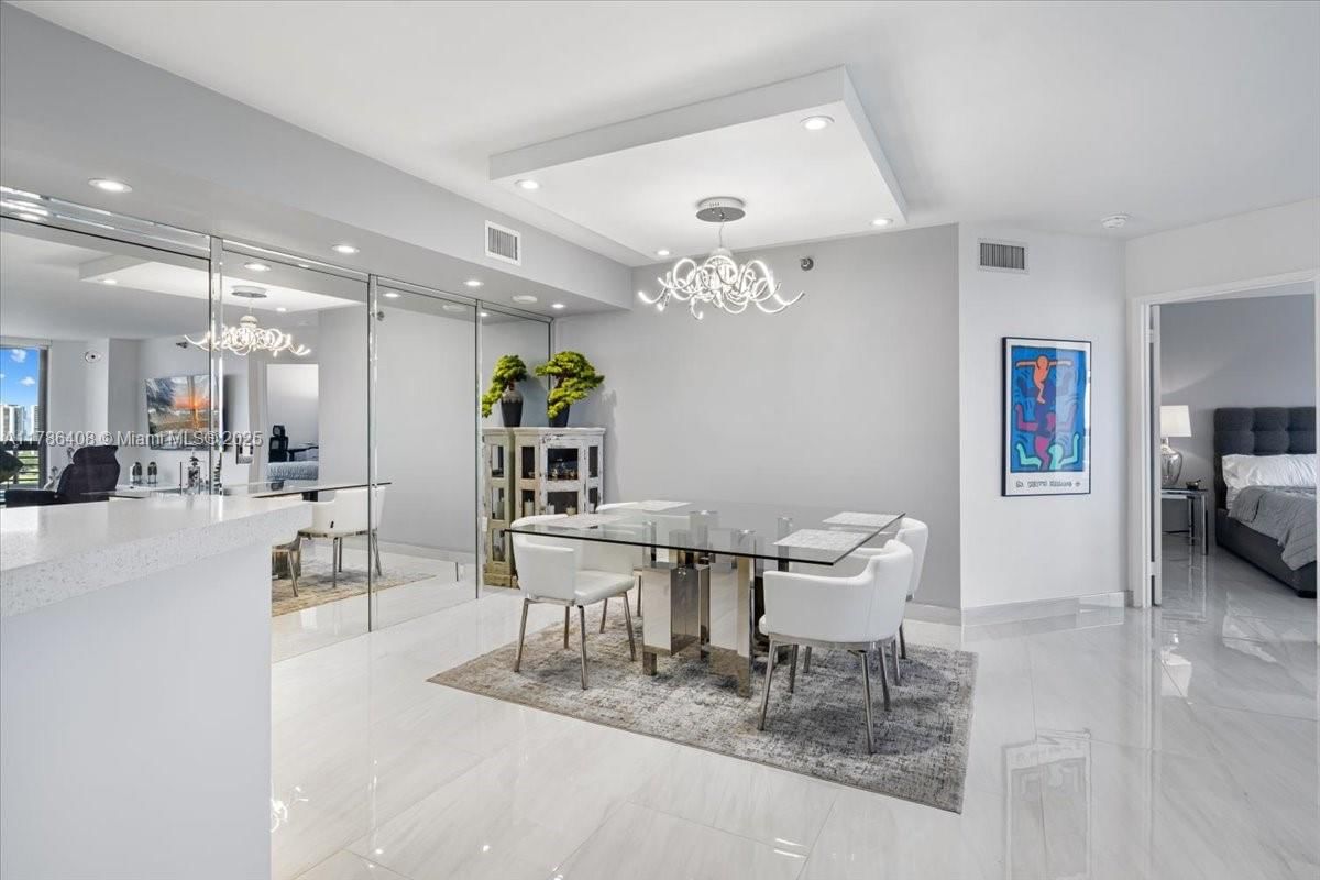 Real estate property located at 3400 192nd St #1606, Miami-dade, Mystic Pointe Tower 600 C, Aventura, FL