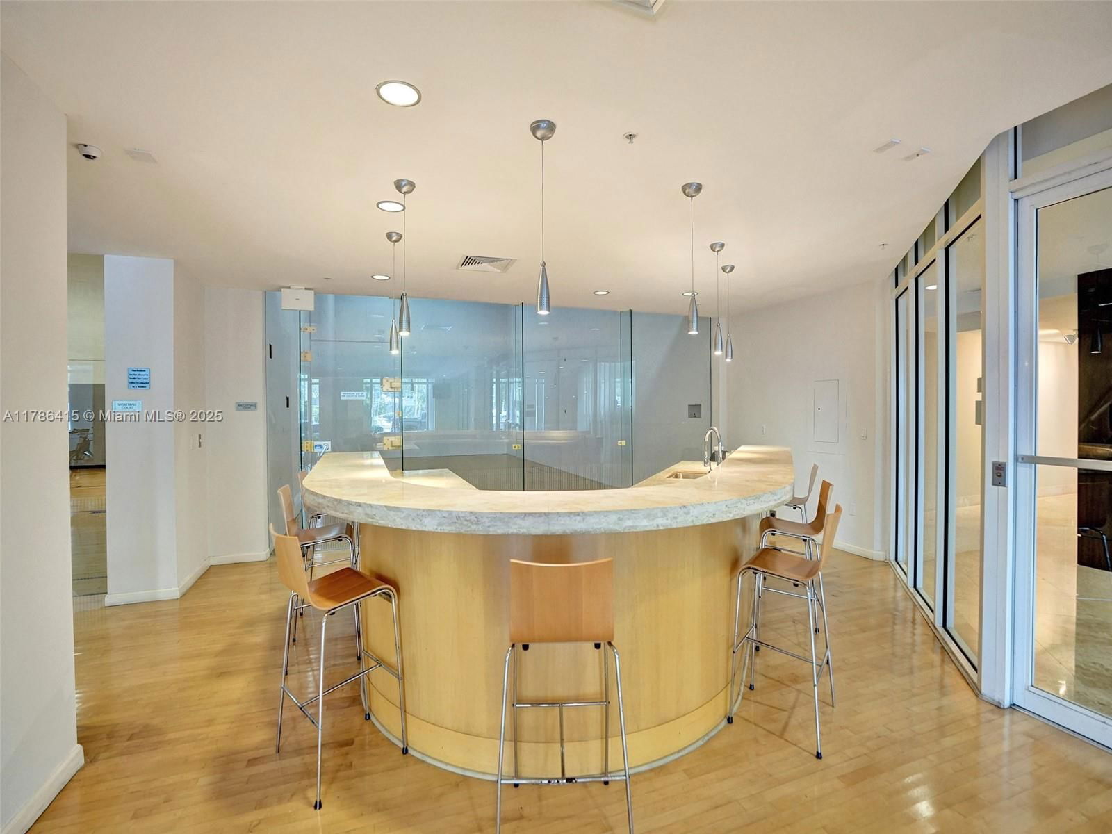 Real estate property located at 511 5th Ave #2109, Broward, Nuriver Landing Condo, Fort Lauderdale, FL