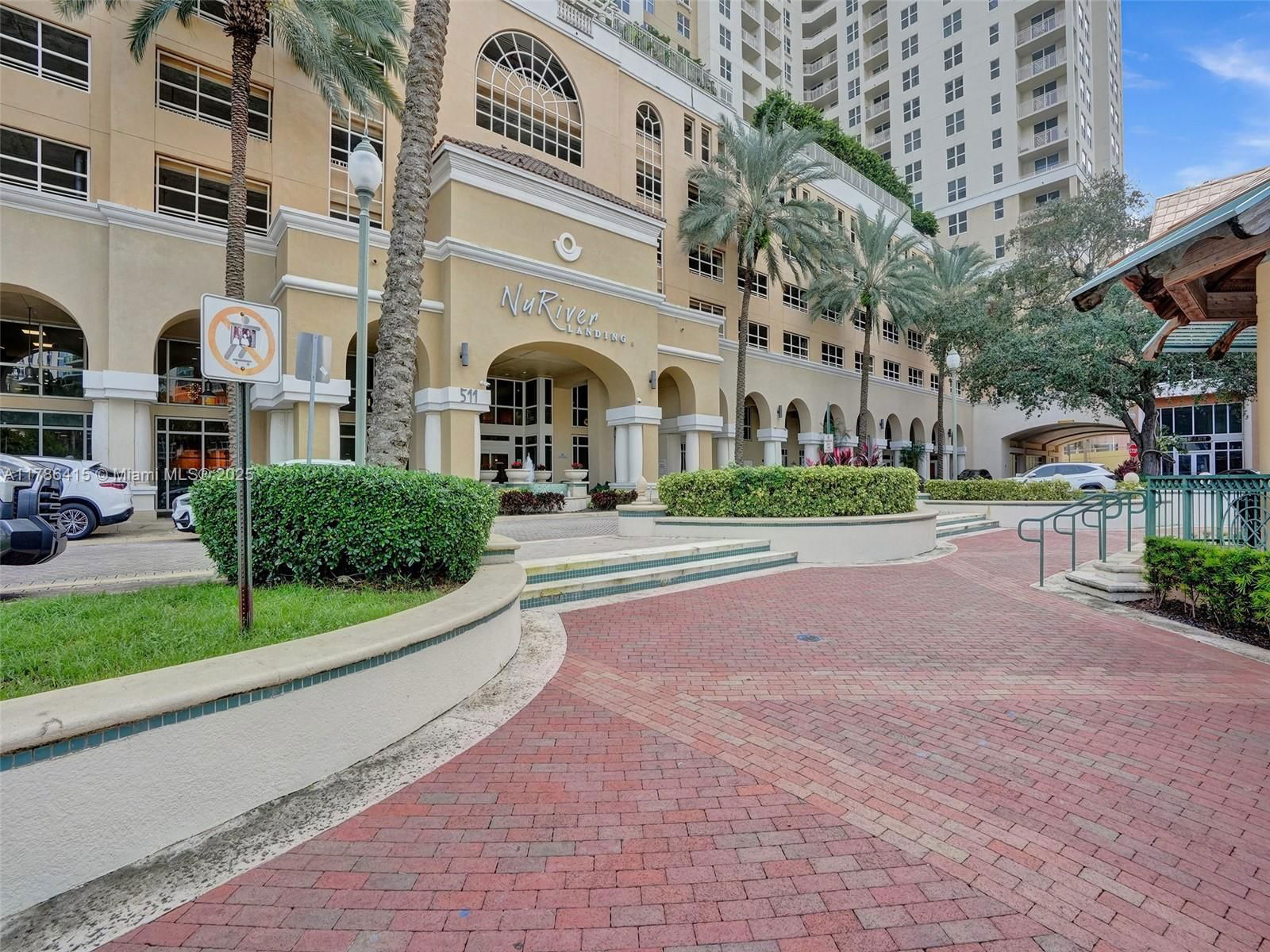Real estate property located at 511 5th Ave #2109, Broward, Nuriver Landing Condo, Fort Lauderdale, FL