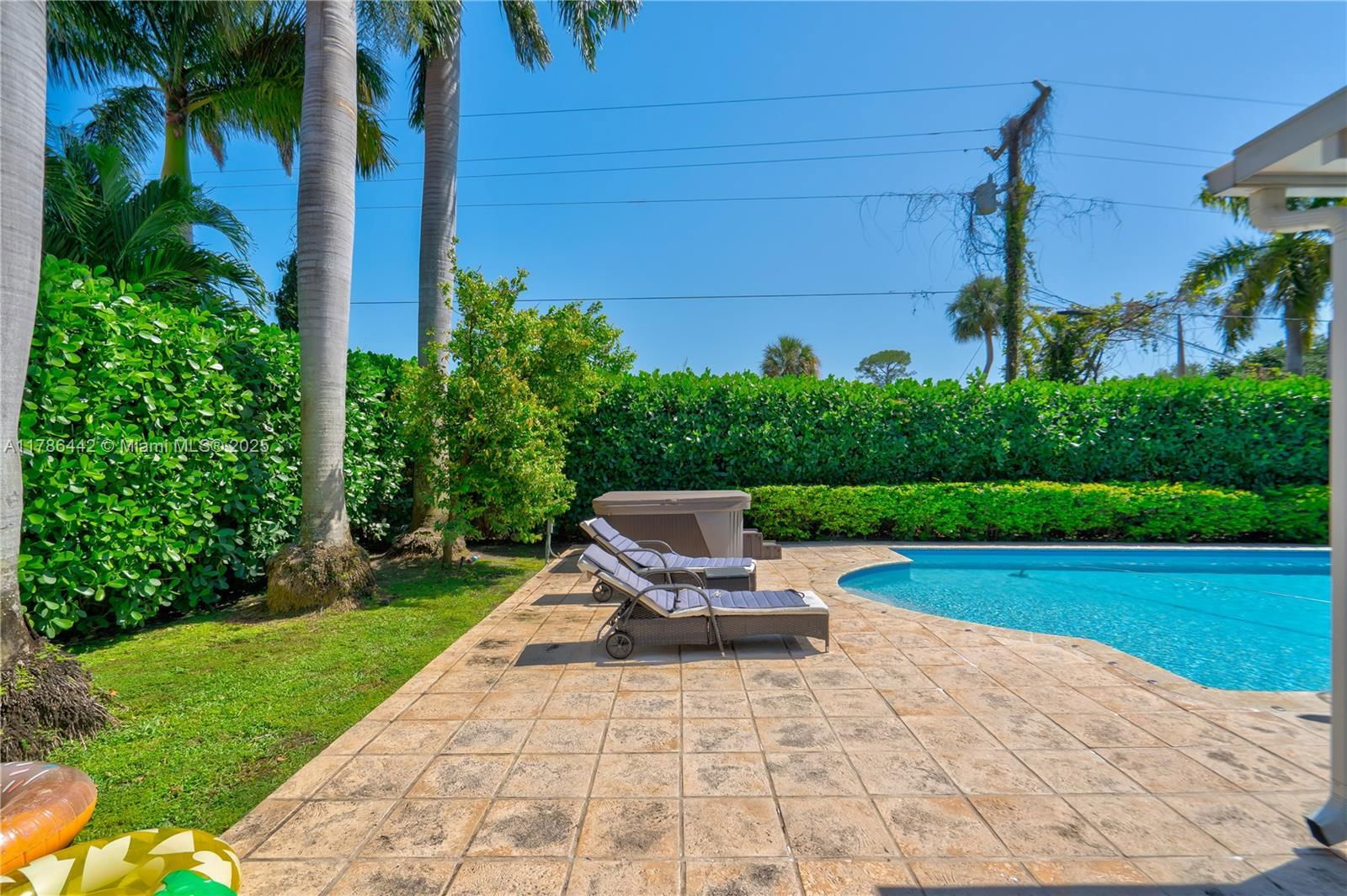 Real estate property located at 8366 193rd St, Miami-dade, Old Cutler Meadow Amend, Cutler Bay, FL