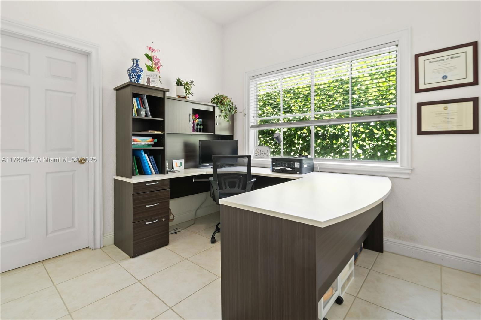 Real estate property located at 8366 193rd St, Miami-dade, Old Cutler Meadow Amend, Cutler Bay, FL