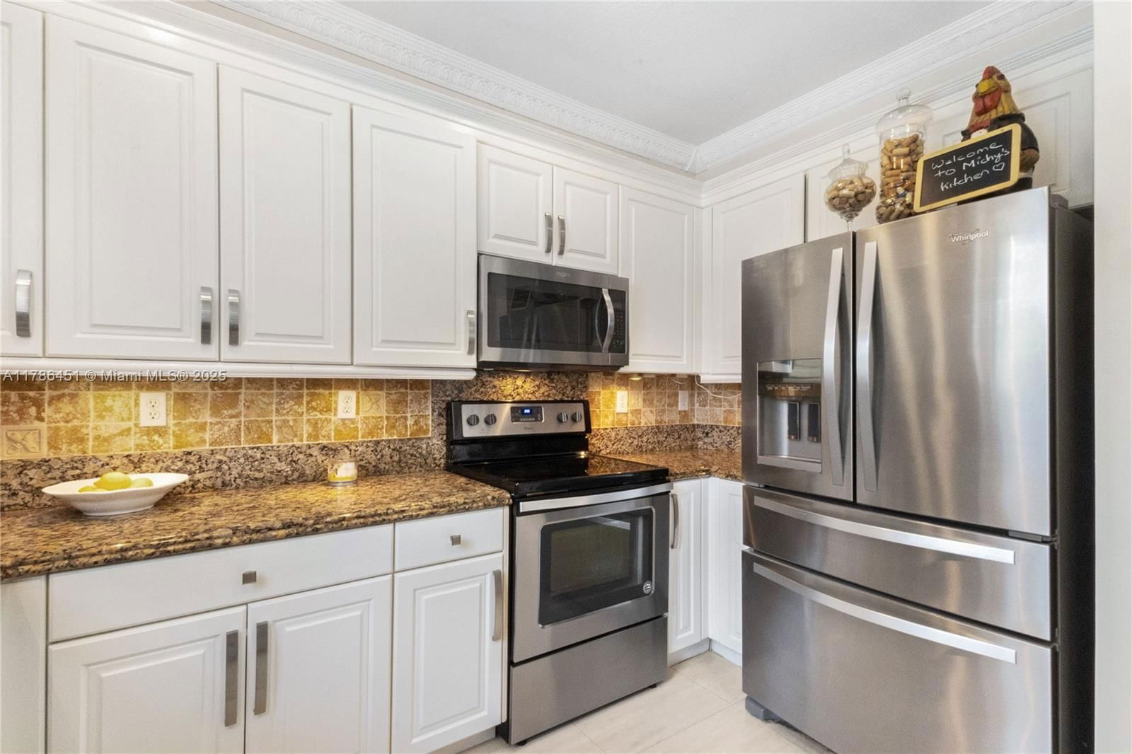 Real estate property located at 15735 139th St, Miami-dade, Milon Venture, Miami, FL