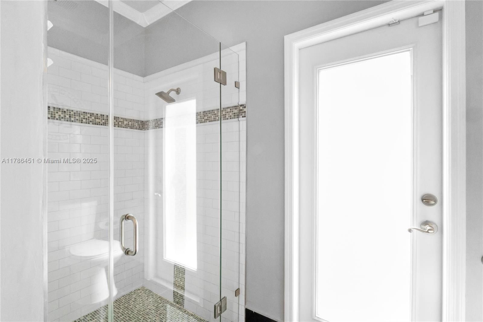 Real estate property located at 15735 139th St, Miami-dade, Milon Venture, Miami, FL