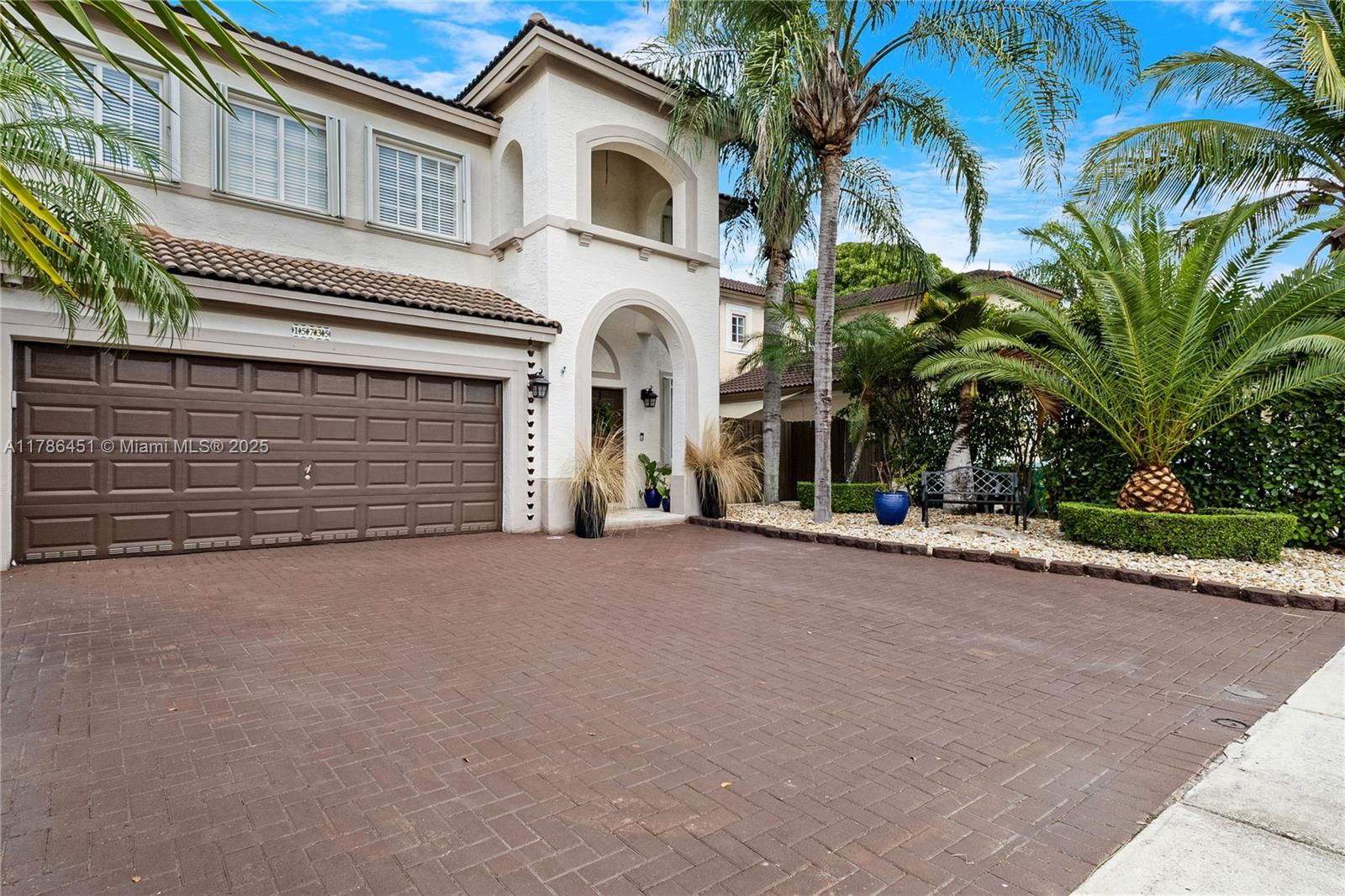 Real estate property located at 15735 139th St, Miami-dade, Milon Venture, Miami, FL