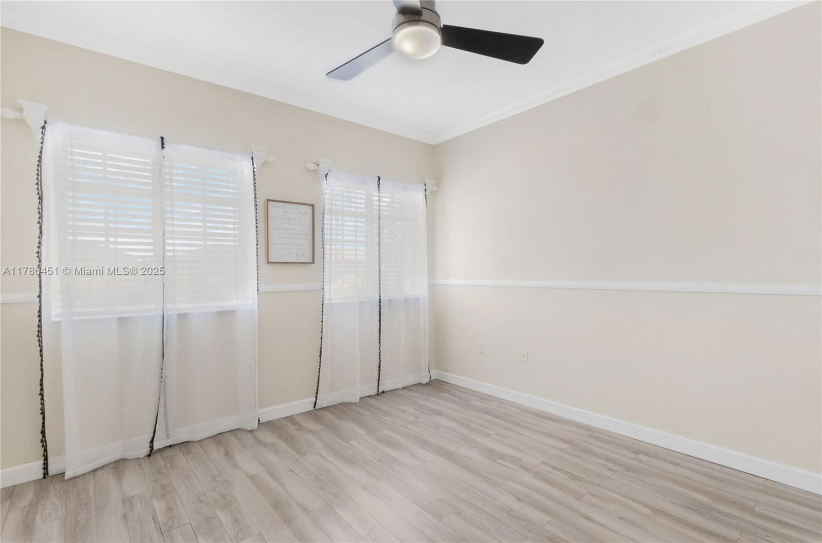Real estate property located at 15735 139th St, Miami-dade, Milon Venture, Miami, FL