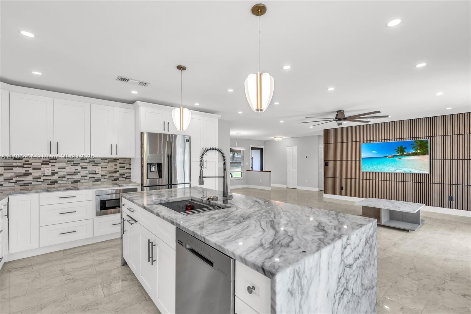 Real estate property located at 12501 10th Ct, Broward, Orange Tree Homes, Davie, FL