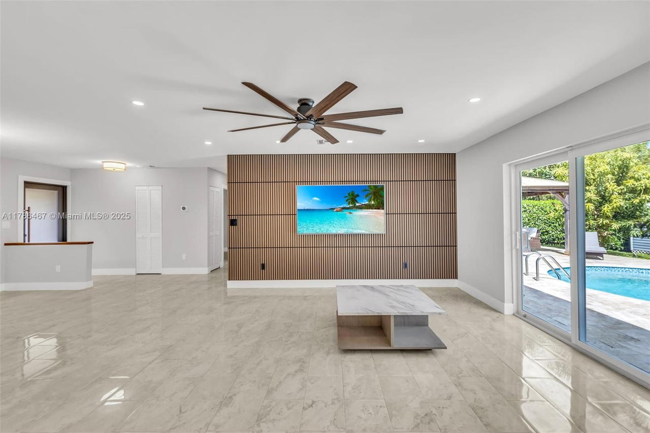 Real estate property located at 12501 10th Ct, Broward, Orange Tree Homes, Davie, FL
