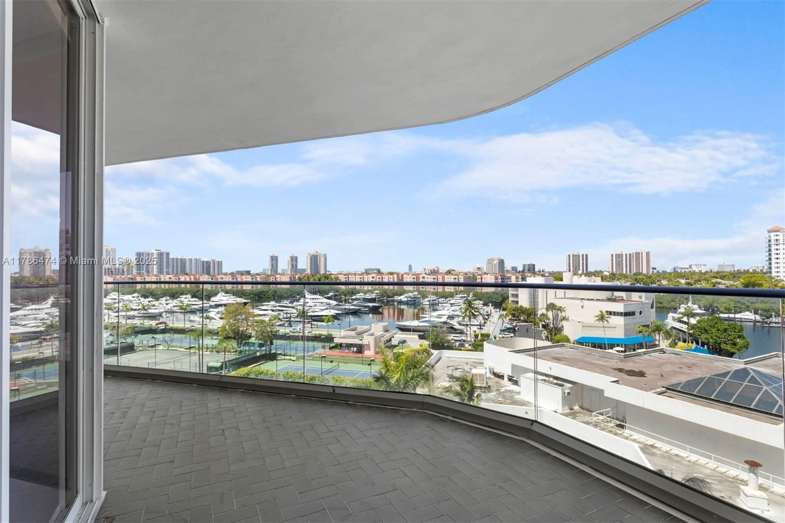 Real estate property located at 19707 Turnberry Way #8B, Miami-dade, Turnberry Isle Condo, Aventura, FL