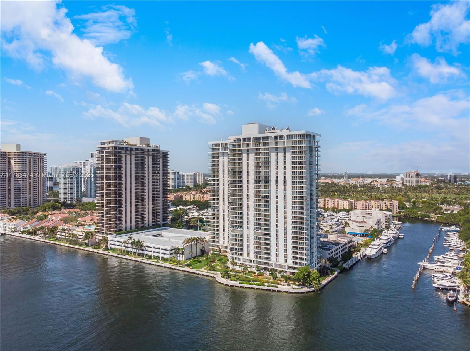Real estate property located at 19707 Turnberry Way #8B, Miami-dade, Turnberry Isle Condo, Aventura, FL