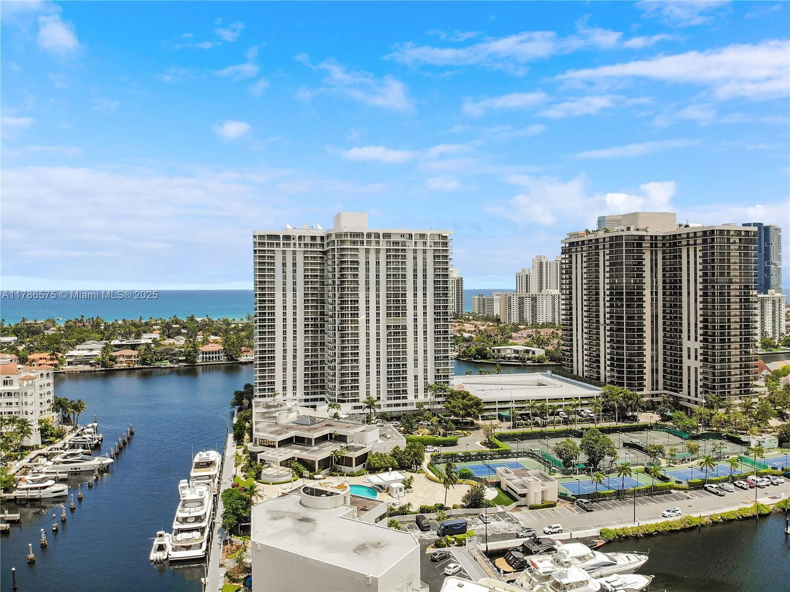 Real estate property located at 19707 Turnberry Way #10AB, Miami-dade, Turnberry Isle Condo, Aventura, FL