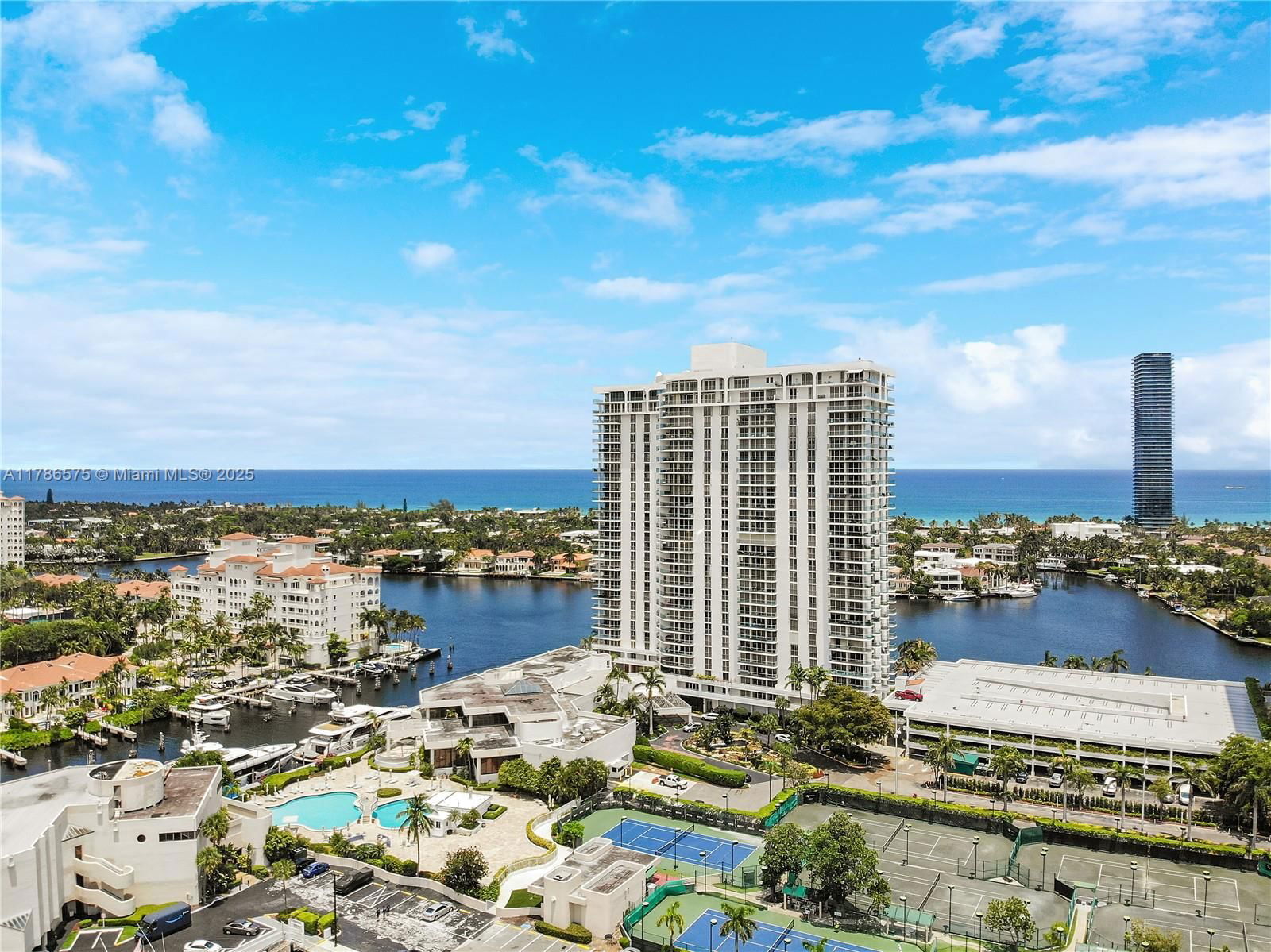 Real estate property located at 19707 Turnberry Way #10AB, Miami-dade, Turnberry Isle Condo, Aventura, FL