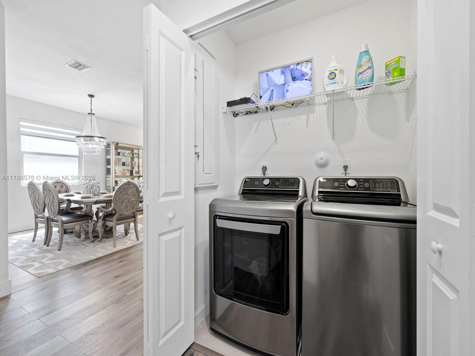 Real estate property located at 13503 184th Ter, Miami-dade, Caple Farms North, Miami, FL