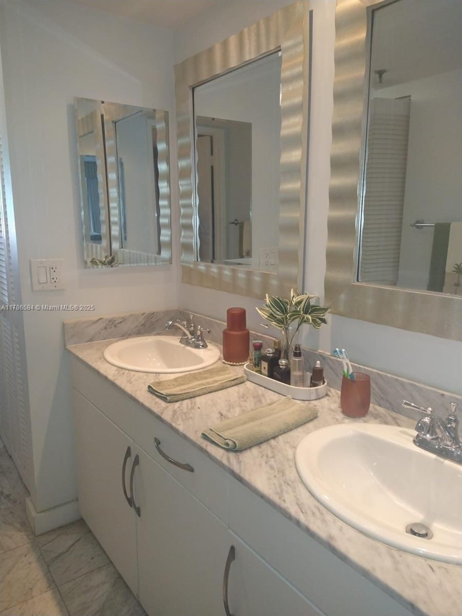 Real estate property located at 9341 Collins Ave #806, Miami-dade, Marbella Condo, Surfside, FL