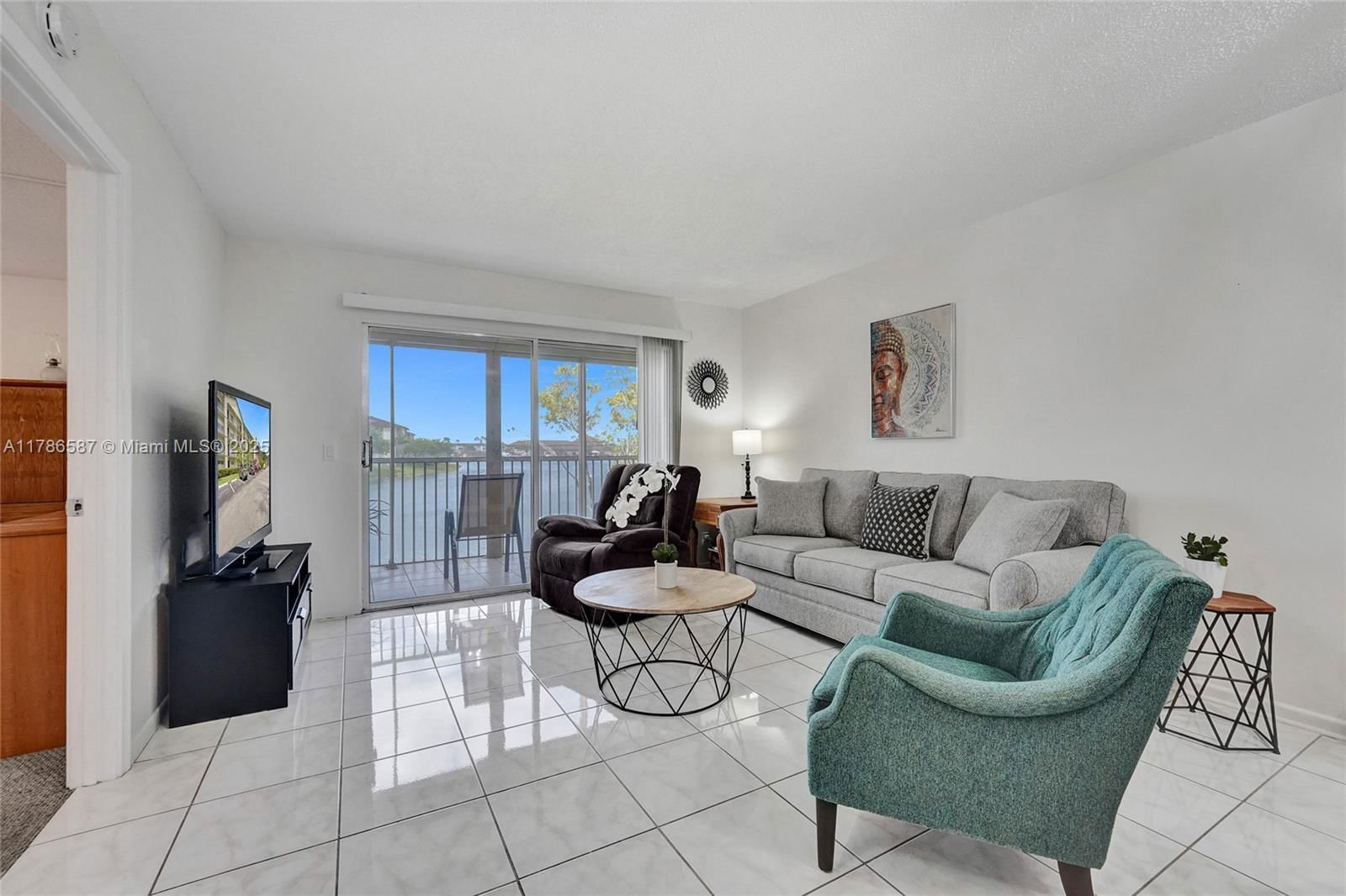 Real estate property located at 12950 13th St #202D, Broward, Hawthorne At Century Vill, Pembroke Pines, FL