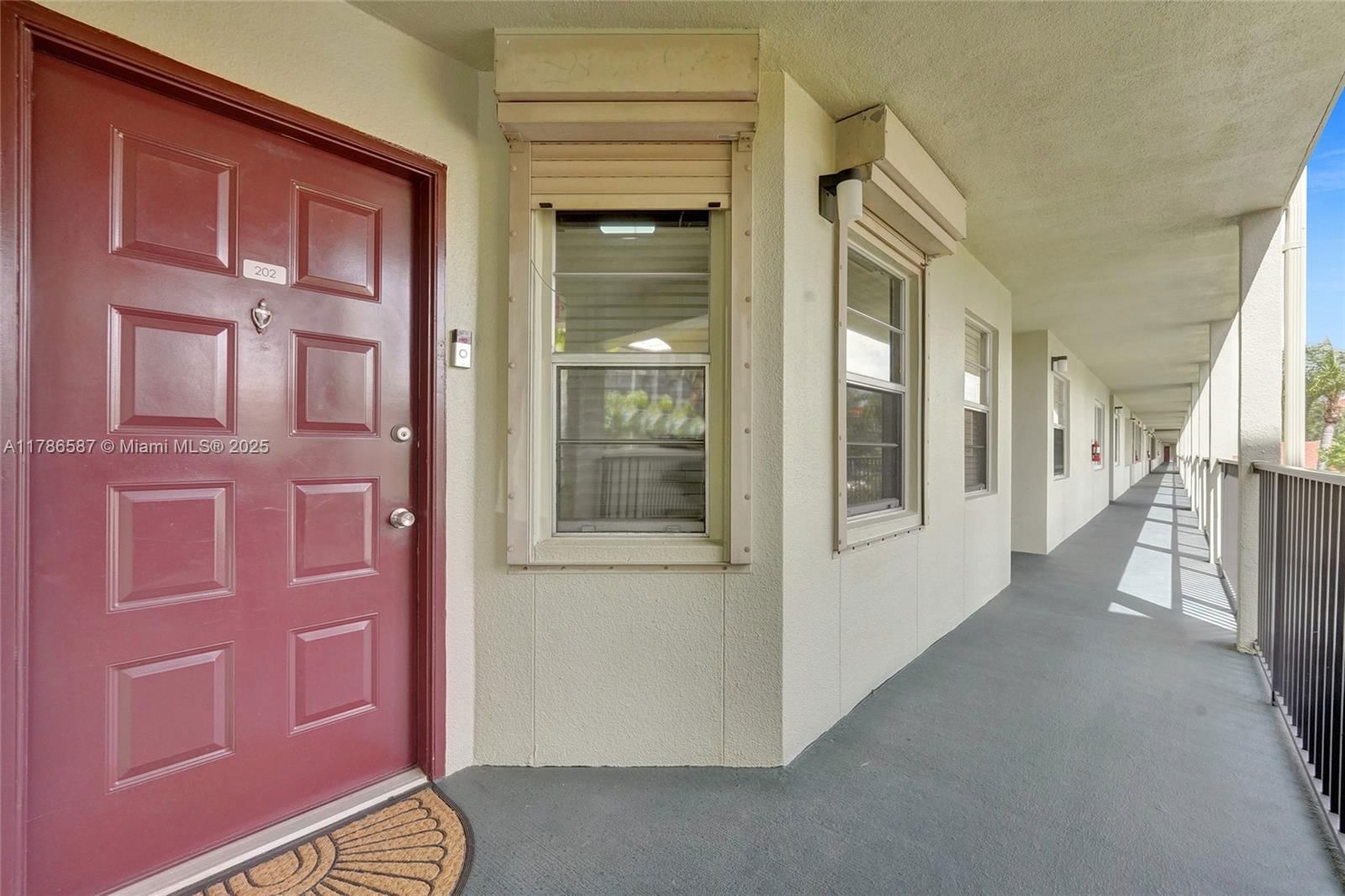 Real estate property located at 12950 13th St #202D, Broward, Hawthorne At Century Vill, Pembroke Pines, FL